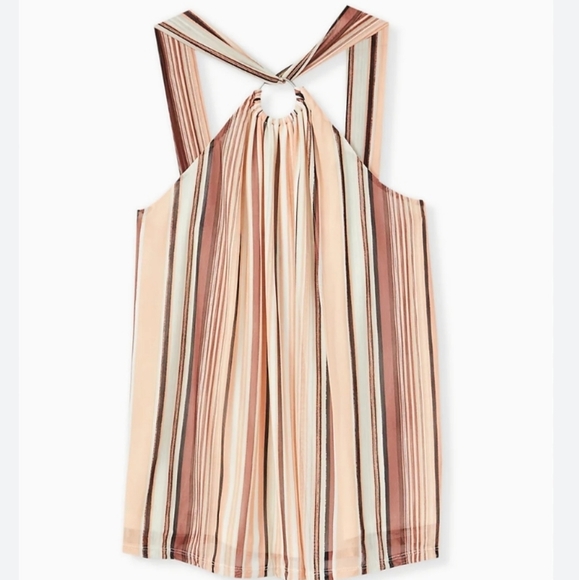 Torrid O ring mesh fabric top large - Picture 1 of 11